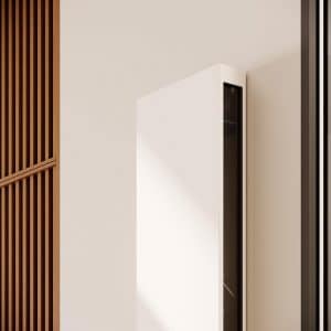 Nahansicht des VertiLina Net Zero Wärmepumpen-Heizkörpers von Jaga.