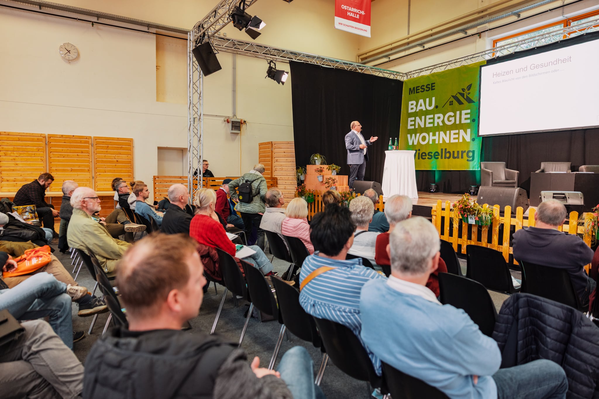 Bei der Wieselburger Messe „Bau.Energie.Wohnen.“ informiert ein Vortrag über Heizen und dessen Auswirkungen auf die Gesundheit.