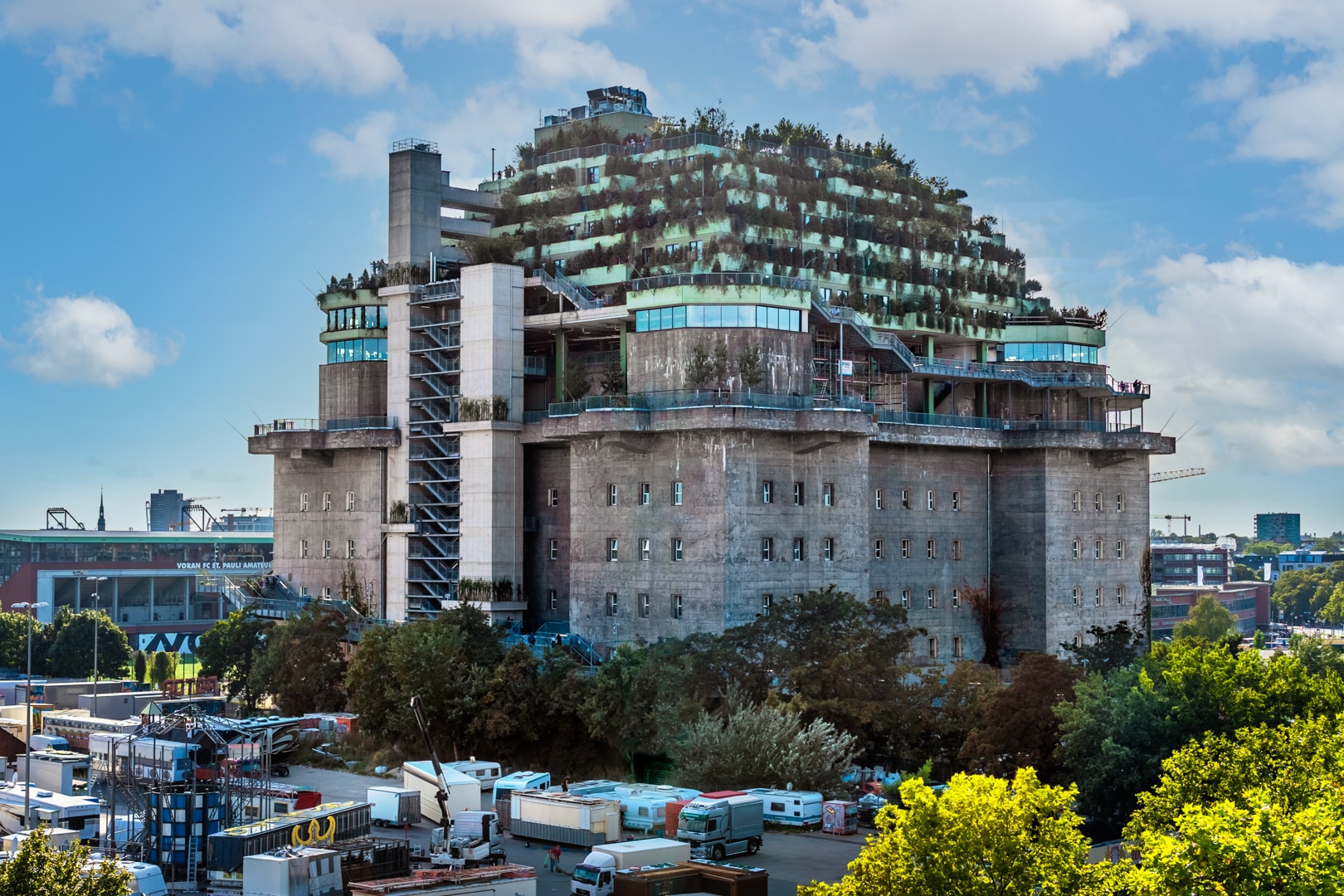 Das Referenzprojekt Reverb Hard Rock Hotel St. Pauli, das mit Raumbediengeräten von Thermokon ausgestattet wurde.
