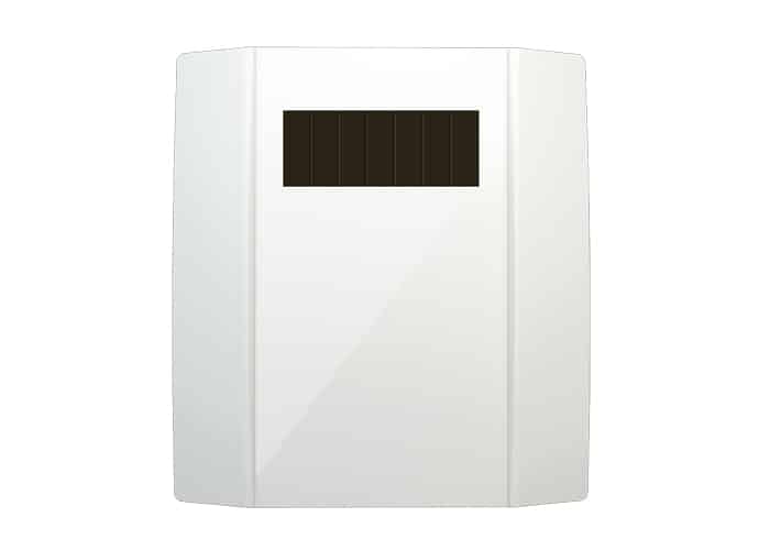 Thermokon zeigt einen Raumsensor, der beim Referenzprojekt Straßenbahndepot der RATP Angers zu Anwendung kam.
